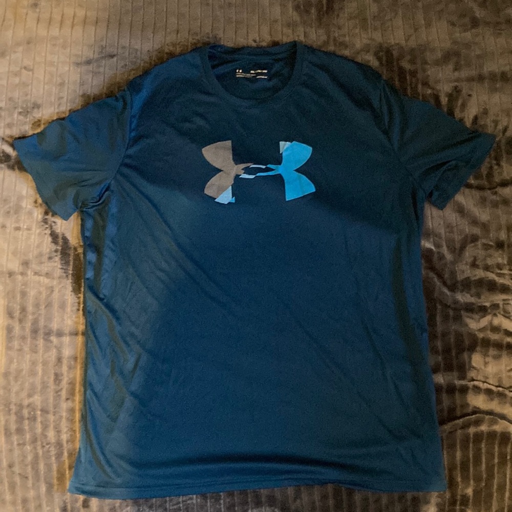 Under Armour 2XL Loose fit T Shirt